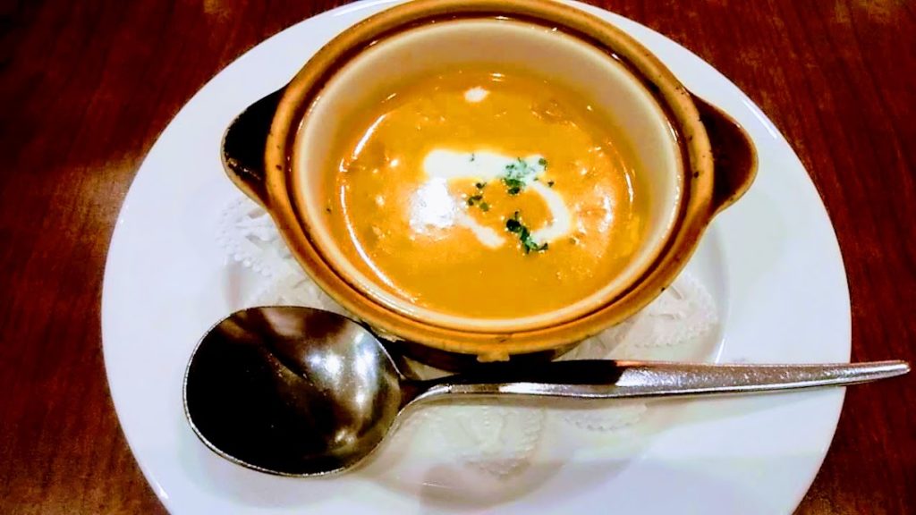 オマール海老のクリームスープ